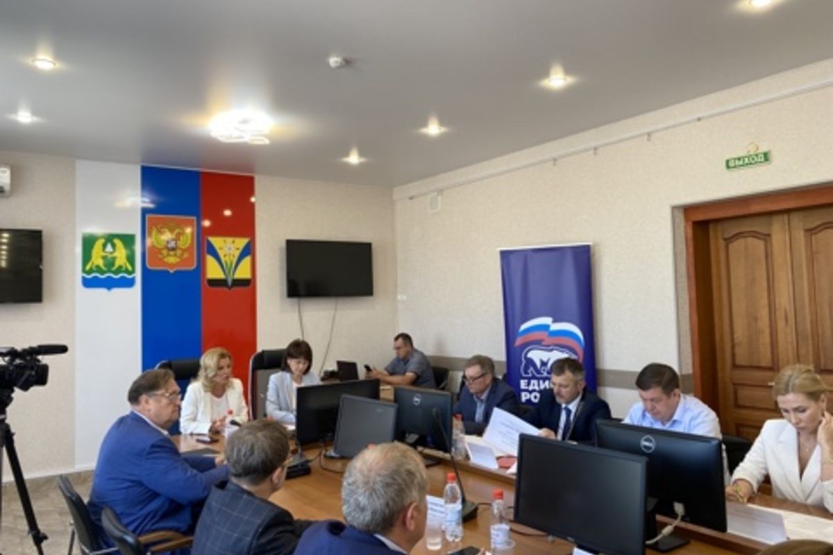 В Искитиме «Единая Россия» провела совещание-семинар с предпринимателями