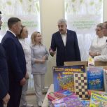Поздравление Леонида Черкесова с 40-летием Республиканской детской клинической больницы