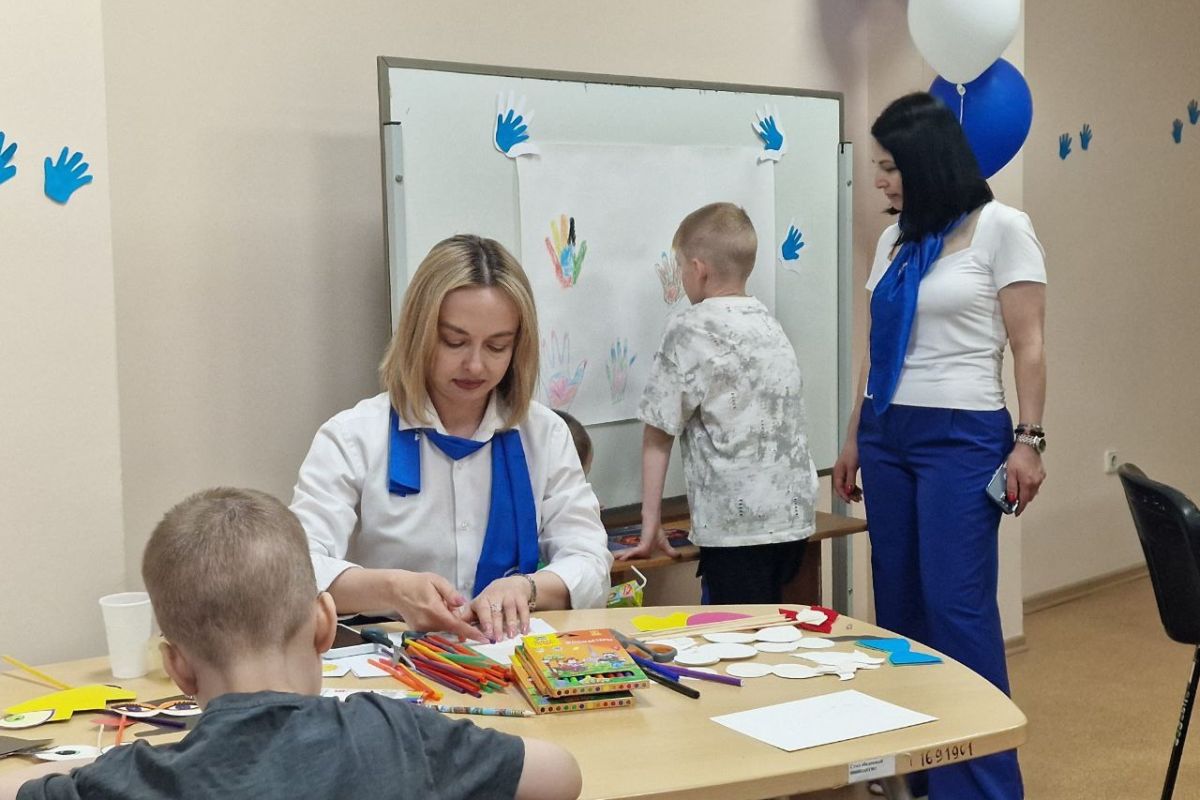 В Ханты-Мансийске при поддержке «Женского движения Единой России» организовали экспресс-обследование для детей бойцов спецоперации