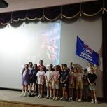 В Озинках Саратовской области «Единая Россия» провела киноурок для юных спортсменов