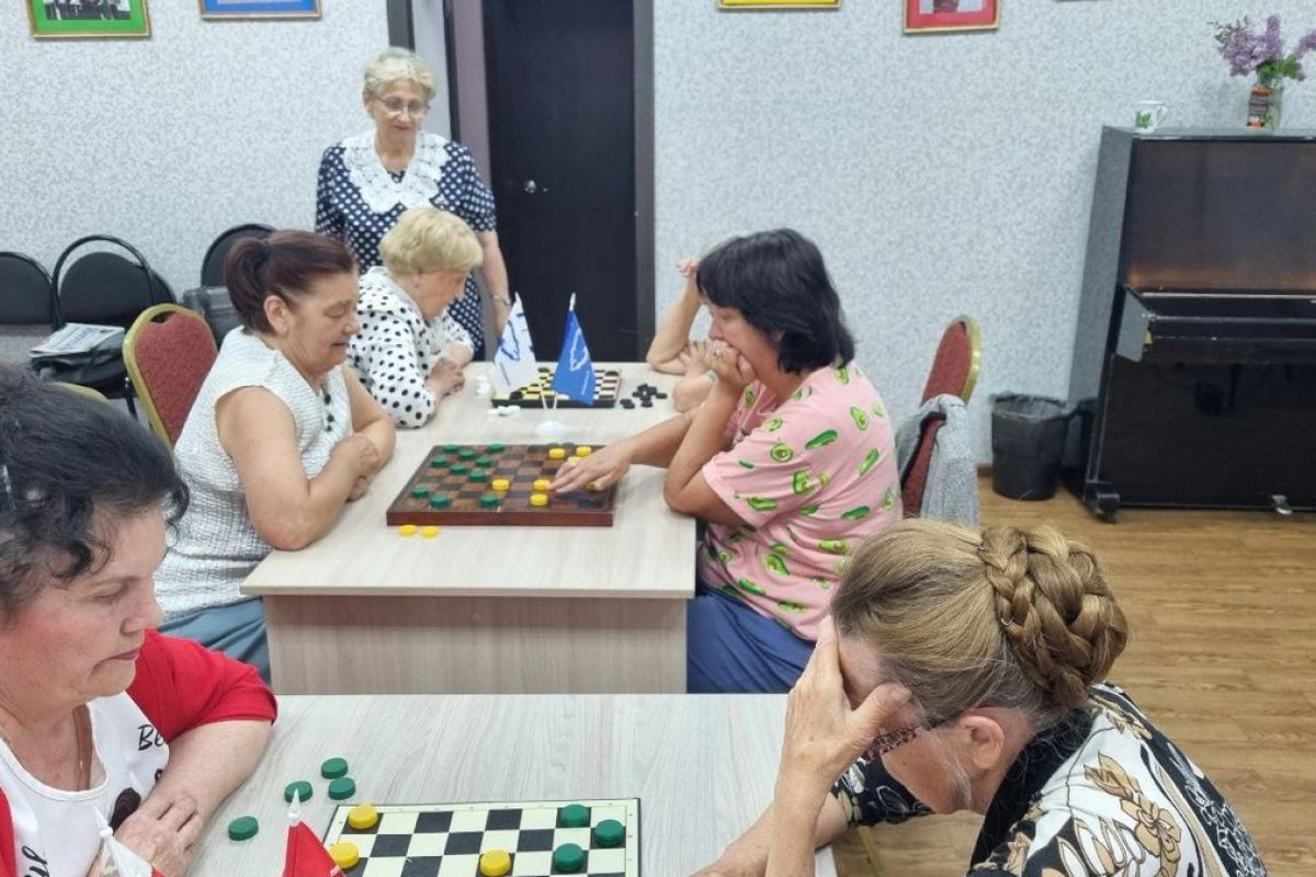 В Иркутске по инициативе секретаря первичного отделения «Единой России» состоялся турнир по русским шашкам