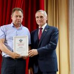 Краевые депутаты отчитываются перед избирателями о работе ЗСК за десять лет