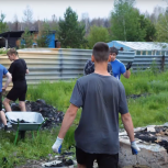 Молодая Гвардия «Единой России» помогает пострадавшим в СНТ «Малиновка»