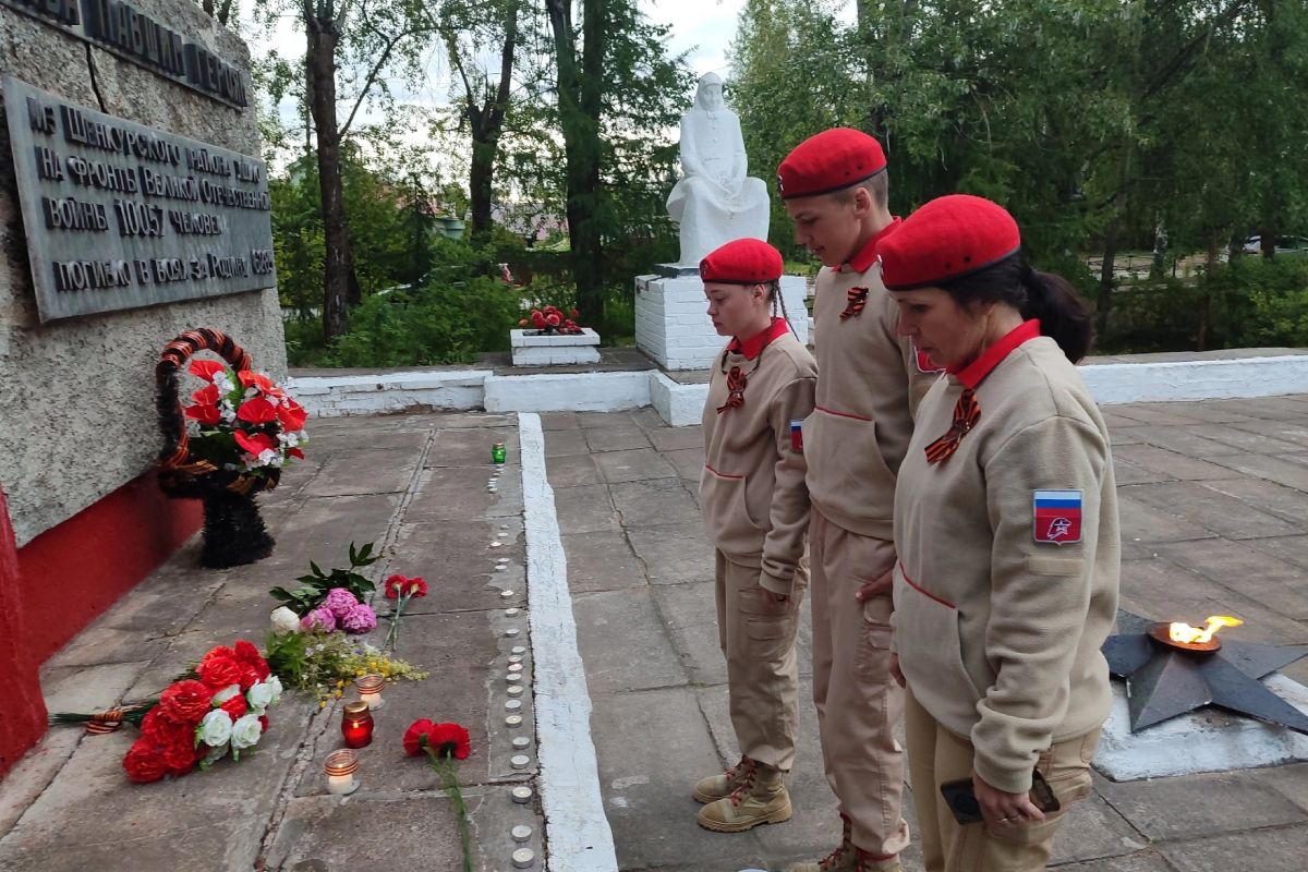 Пусть этот свет надежды и памяти никогда не угаснет в сердцах каждого из нас!