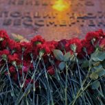 «Единая Россия» в регионе провела акции ко Дню памяти и скорби