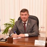 Вопросы ЖКХ и соцподдержки: Депутаты «Единой России» на приемах граждан помогают воронежцам