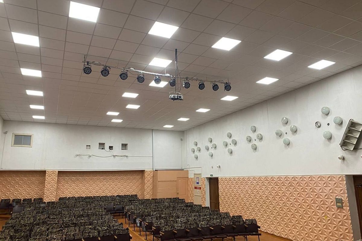 В Кожильском доме культуры Глазовского района обновили зрительный зал по проекту «Единой России»