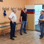 Депутаты фракции «Единая Россия» осмотрели отремонтированные в рамках региональной программы спортивные школы