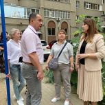 «Единая Россия» оказала содействие в проведении «Дня соседей» в Ленинском районе Воронежа