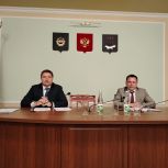 Жителям Октябрьского района рассказали о мерах государственной поддержки семей при рождении детей