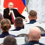 Герой России, член Генсовета «Единой России» Владимир Сайбель рассказал Президенту о народной программе партии и поддержке участников СВО