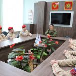 Герой России, участник спецоперации Владислав Журавлев провел урок мужества для архангельских юнармейцев