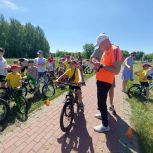 Юные заинцы отметили праздник на велосипедах