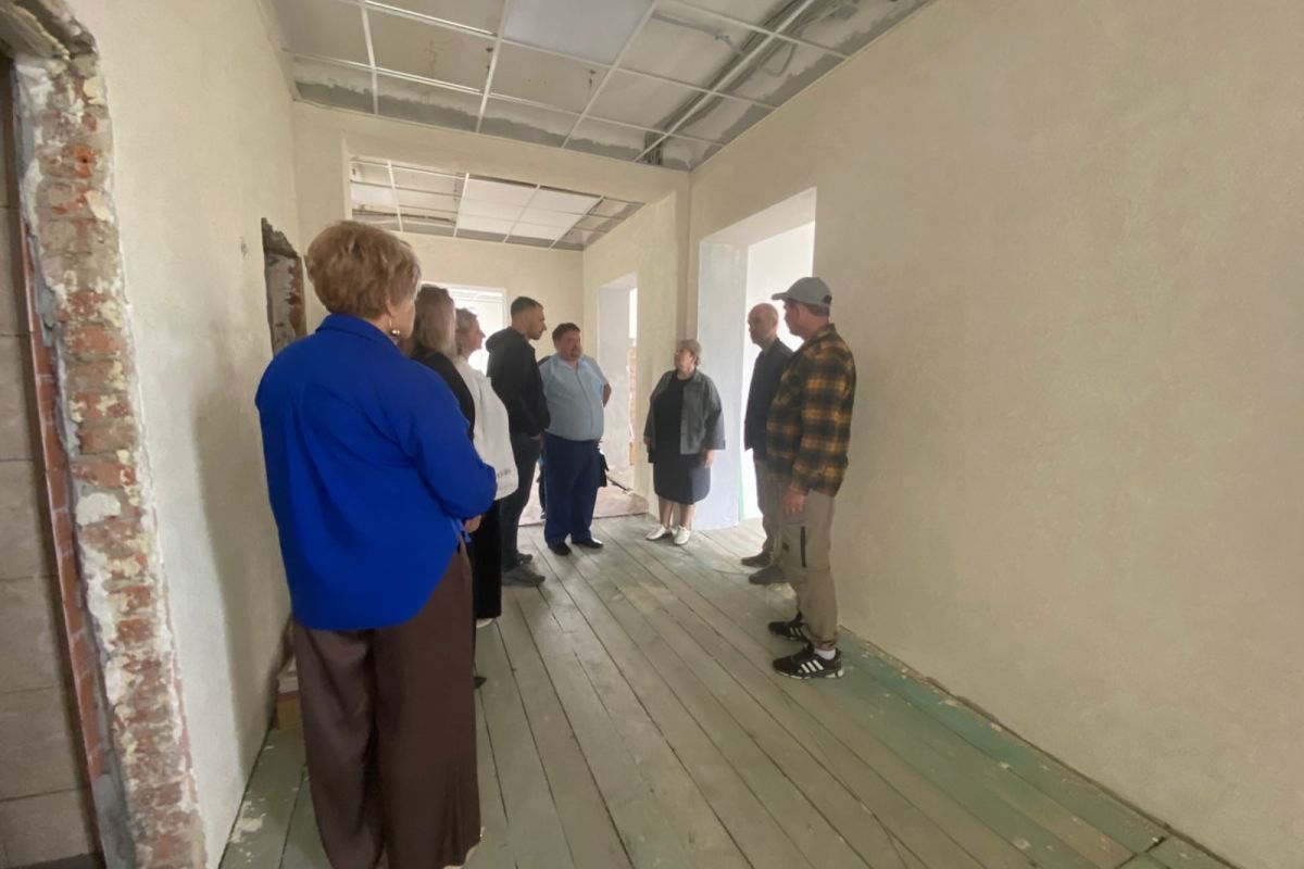 В Кораблинском округе продолжается капитальный ремонт школы имени Героя РФ И.В. Сарычева