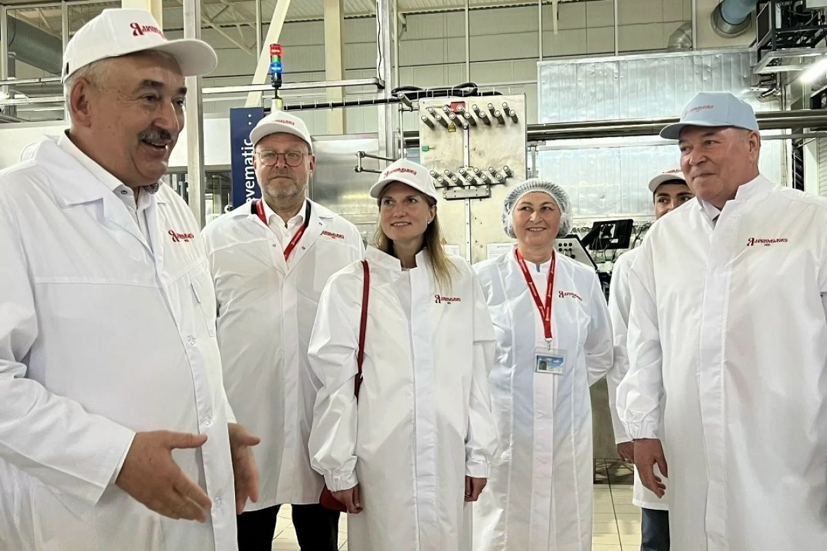 На «Ядринмолоко» запустили новую линию фасовки молока в ПЭТ-бутылку