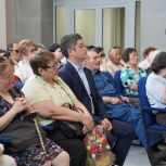 Александр Хулхачиев посетил региональное отделение Всероссийского общества слепых: поздравление с 95‑летием