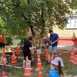 Сторонники Партии провели семейный праздник