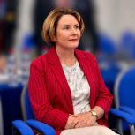 Депутат Госдумы Светлана Разворотнева: «Женское движение Единой России» проводит работу по масштабной поддержке участников СВО и их семей