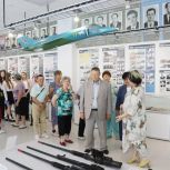 Панков встретился с ветеранами и молодежью Заводского района