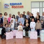 Депутат ЗСК Виктор Тепляков поздравил семьи участников СВО с Днём защиты детей