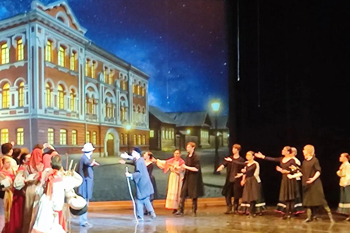 В Самарском театре оперы и балета состоялась премьера спектакля «Самара купеческая» с участием студентов творческих вузов
