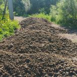 В посёлке Лукаши депутат и жители совместно благоустроили дорогу