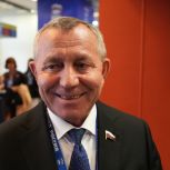 Анатолий Иванов: Госдума должна принимать законы, направленные на внутреннее развитие страны и регионов