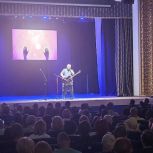 При участии «Единой России» в Калининграде состоялся концерт основателя «Агаты Кристи» для бойцов СВО
