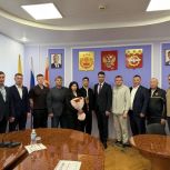 Лидер предварительного голосования Андрей Васильев поздравил чемпиона Европы Нарека Согомоняна