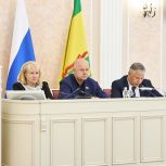 Депутаты «Единой России» регионального парламента обсудили ряд вопросов в рамках работы профильных комитетов