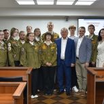 Сила земли: Александр Романенко встретился с участниками первого в Алтайском крае студенческого сельхозпроекта