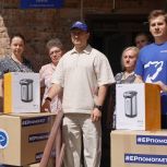«Единая Россия» проводит в регионах страны эстафету добрых дел