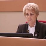 Антонина Галяшкина назвала недопустимой ситуацию с долгами по зарплате на предприятии