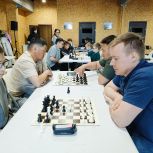 При поддержке «Единой России» на Чукотке и в Кемерове состоялись шахматные и теннисные турниры