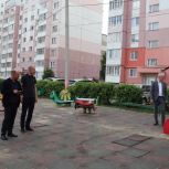 Сергей Вдовин провел мониторинг состояния детских площадок