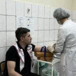 Молодогвардейцы Башкортостана провели акции ко Всемирному дню донора крови