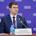 Владимир Антонец поблагодарил избирателей за активное участие в предварительном голосовании