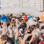 Местные отделения партии отмечают День молодёжи