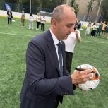 Михаил Клименко сообщил об открытии в Кировском районе Екатеринбурга хоккейного корта