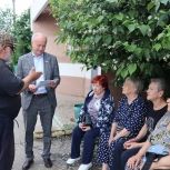 Сергей Вдовин встретился с жителями улицы Серова для решения вопроса по затоплению подвалов в МКД