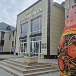 По народной программе «Единой России» в Нововаршавском районе Омской области открыли детский культурно-просветительский центр