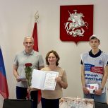 Депутат Госдумы Евгений Нифантьев поздравил соцработников Южного округа с профессиональным праздником