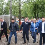 Партийный десант «Единой России» проконтролировал ход работ по благоустройству сквера им. Рихарда Зорге