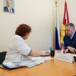 Депутат «Единой России» помог жителям Лискинского района с подготовкой детей к школе и организацией экскурсии в Задонск