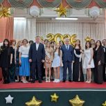 Челнинский депутат Марсель Мингалимов поздравил выпускников школы №12