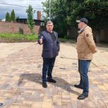 Сергей Филиппов проинспектировал благоустройство площади Ленина в Скопинском округе