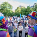Журналист Олег Леонов открыл творческий фестиваль для детей на площадке проекта «Лето в Москве» в Центральном округе