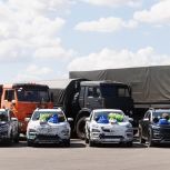 «Единая Россия» отправила бойцам СВО автомобили, мотоциклы, стройматериалы и новые партии гумпомощи