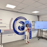 «Глаза горят, а русский язык становится живым»: в «Единой России» устроили праздник родной речи для первоклашек