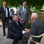 Александр Ищенко навестил ветерана Великой Отечественной войны в станице Тацинской